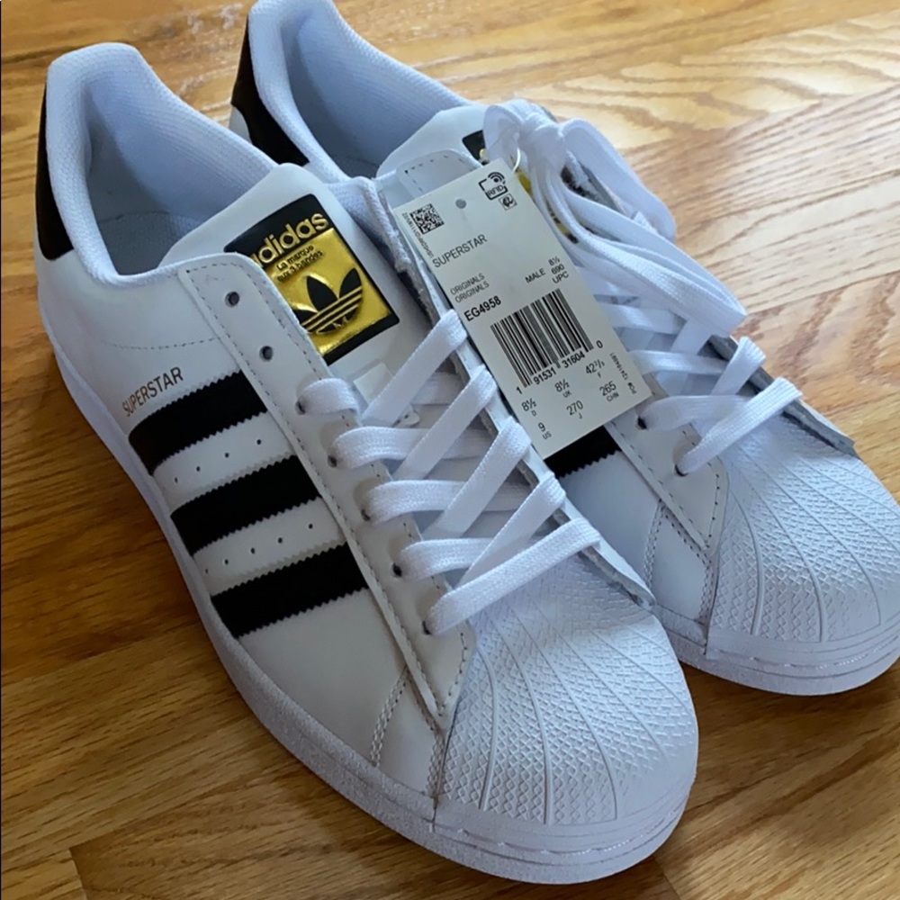 ADIDAS SUPERSTAR- Men’s 9 Shoes
